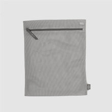 Load image into Gallery viewer, E&B Mesh Lingerie Wash Bag