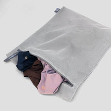 Load image into Gallery viewer, E&amp;B Mesh Lingerie Wash Bag
