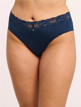 Load image into Gallery viewer, Montelle Mid-Rise Brief #9004
