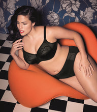 Load image into Gallery viewer, Elomi #4030 Cate Underwire Bra-- A Best Seller! (UK SIZED)
